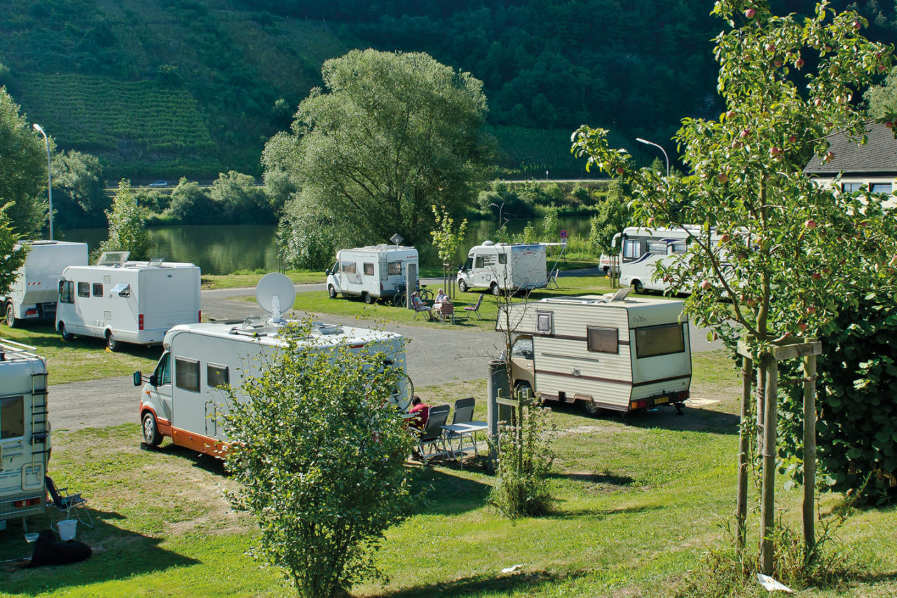 Startseite Campingpark Zell 4 Sterne Campingurlaub an der Mosel